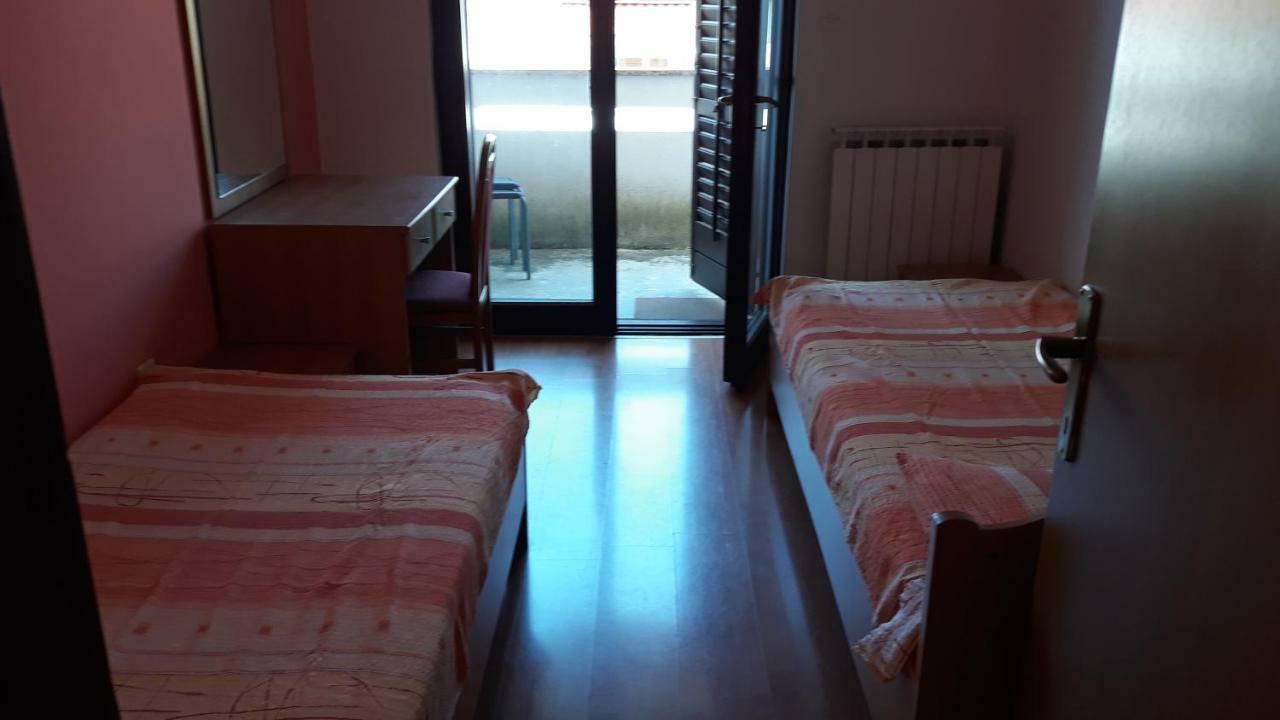Apartmani Vukovic Пунат Екстер'єр фото